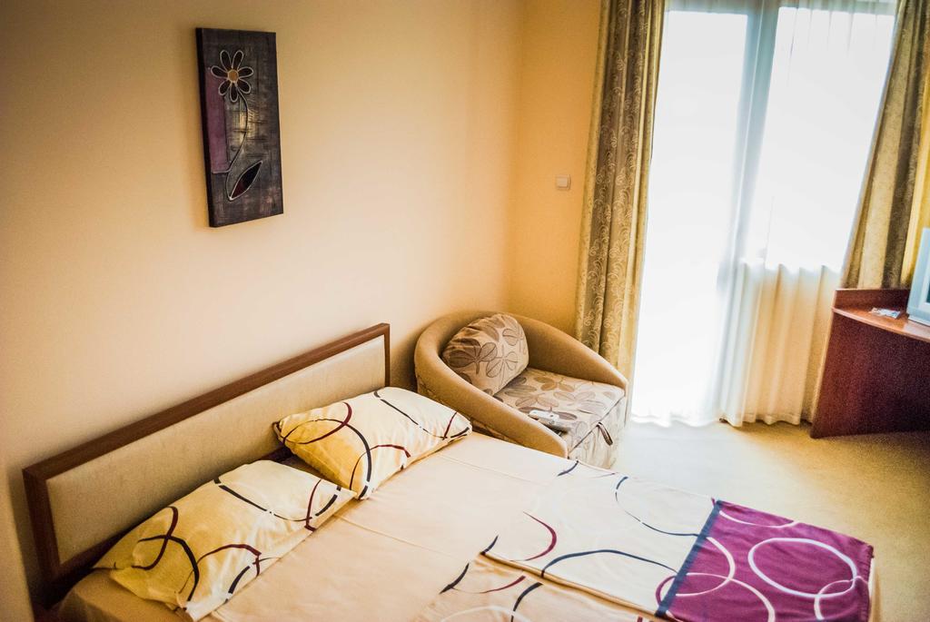 Family Hotel Amore Byala  Exterior foto